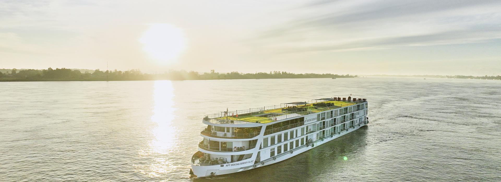 Fly Free Vietnam Sale banner